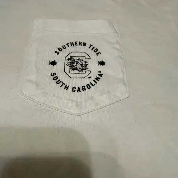 Southern Tide University of South Carolina Gamecock Flag Boats Pocket T-Shirt - Picture 3 of 10